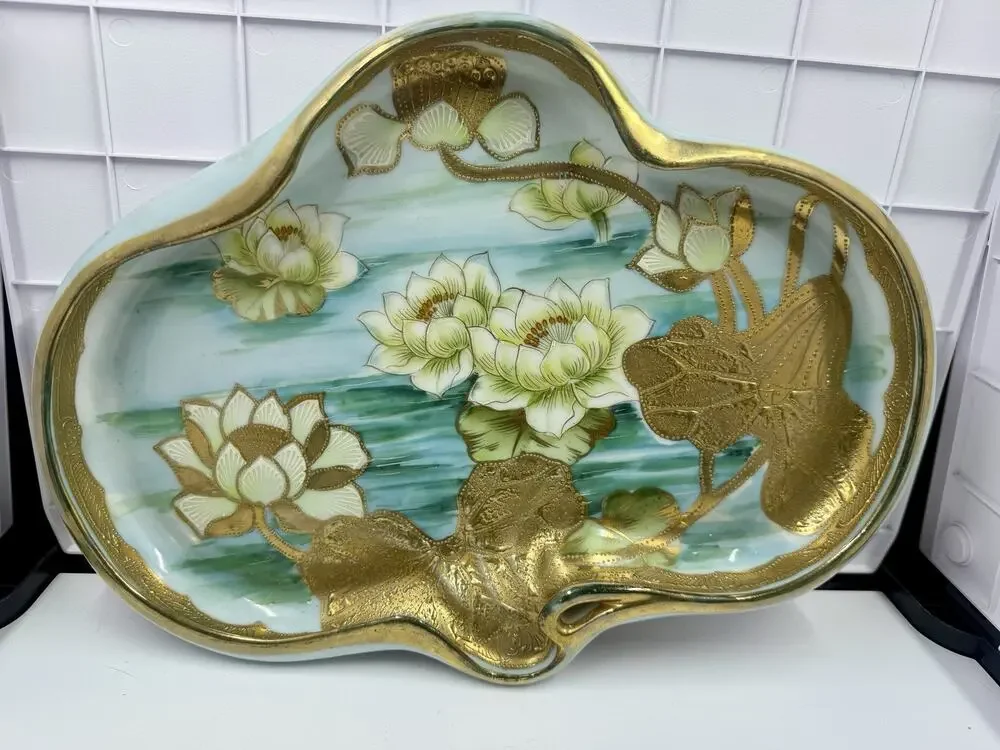 Antique Nippon Hand Painted Water Lily Gold Gilt Moriage Large Trinket Dish